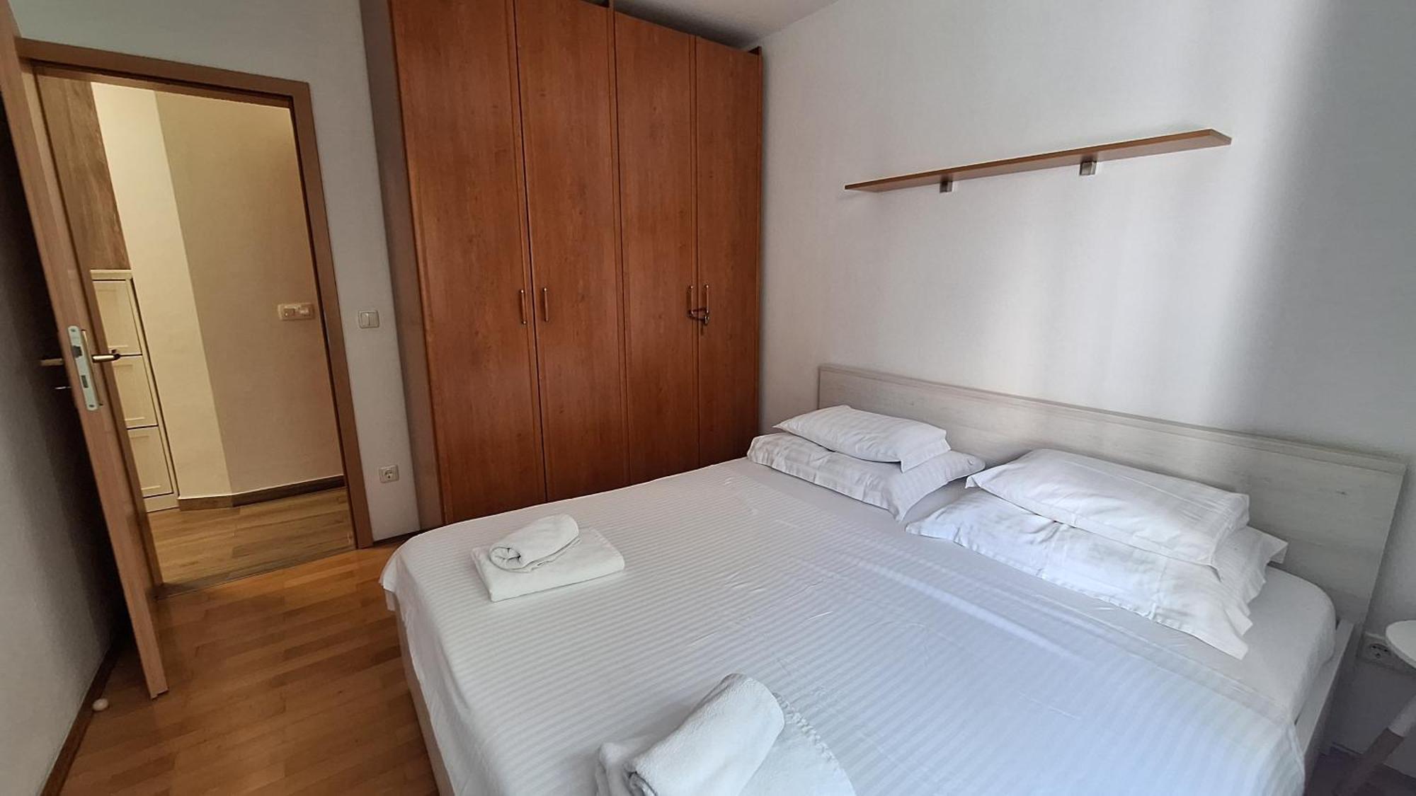 Apartmán Garden With Private Parking *